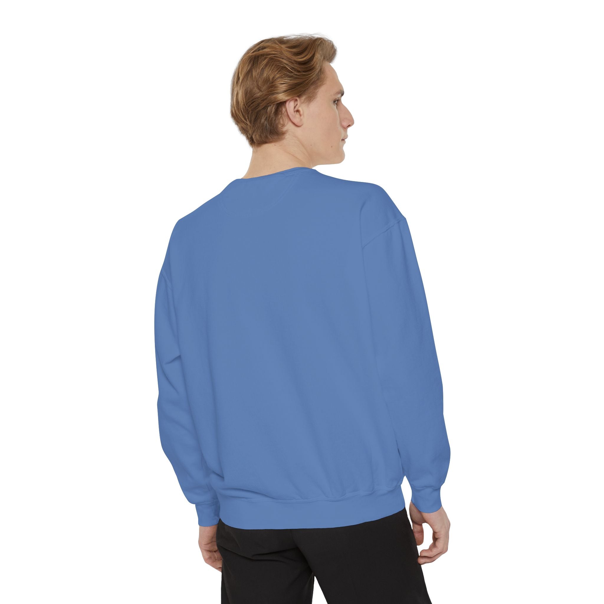 Motivational Sweatshirt - Make Moves Not Excuses
